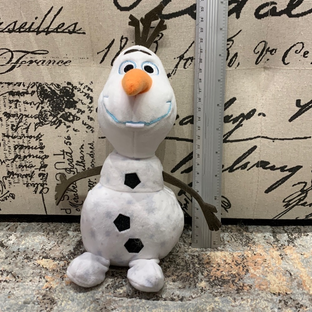 BNWOT Olaf from Frozen Stuffed Toy by Disney, about 25cm tall